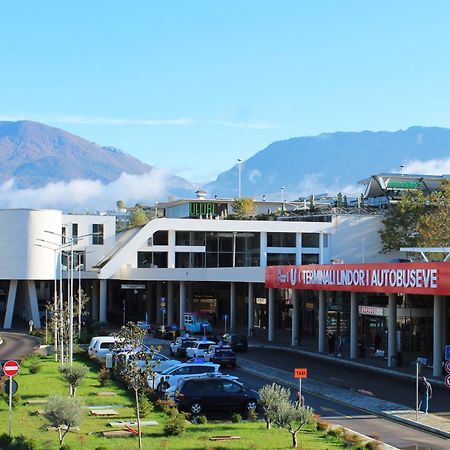 Metro Hotel Terminal Tiranë Ngoại thất bức ảnh